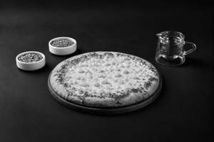 Napoli Cheese And Corn Pizza