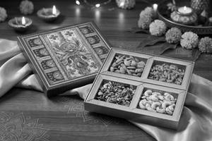 Dd Brown Dry Fruit Box (10x10) (2601)