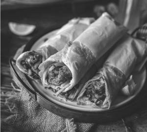 Kolkata style Chicken Roll