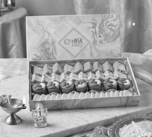 Assorted Sweet Box Kaju Pinni Box