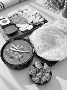 Punjabi Choley Bhature