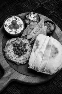 Pita Platter