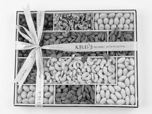 Diwali Special Premiume Dry Fruit Tray (900 Gm)