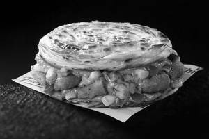 Crispy Baked Chicken Chipotle Paratha Burger