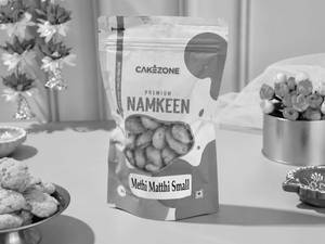 Mini Mathri Namkeen - 200Gms