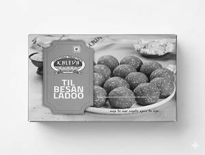 Til Besan Ladoo