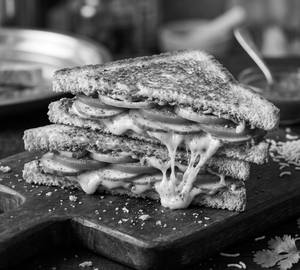 Veg Cheesy Sandwich