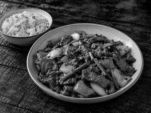 SLICED LAMB