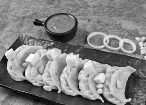 Cheese Corn Momos
