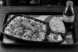 Chicken Chaawal Meal (combo + Raita + Papad + Coke)