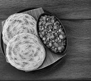 2 Parotta With Mushroom Manchurian 250Ml