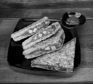 Paneer Special Sandwich ( 4 Pieces)