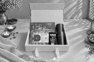Mumbai Ladu Samrat's Signature Gift Hamper