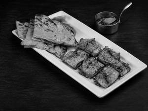 Fish Tikka with Kashmiri Lal Mirch [6 Pieces]