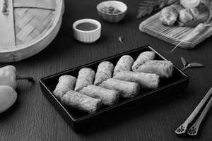 Veg Spring Roll (10 Pcs)