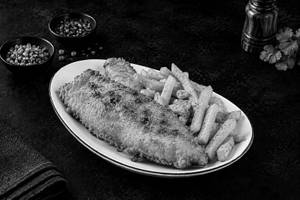 Fish And Chips ( London Street Style )