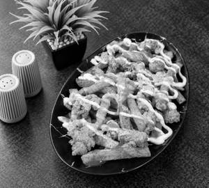 Chicken Dynamite Loaded Fries