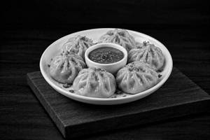 Womo Chicken Wheat Momos