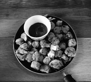Paneer Pakoda [8 Pieces]