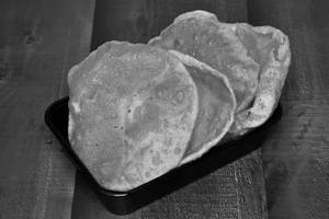 Plain Poori - (4 Pcs)