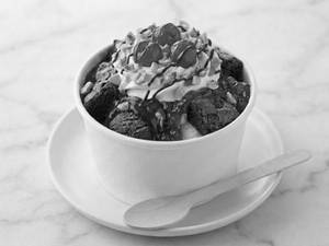 Choco Berry Fudge Sundae