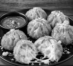 Cheese Corn Momos