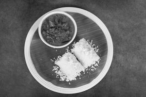 Puttu (2 Pc) With Kadala Curry