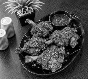 Chicken Lollipop (4 Pcs)