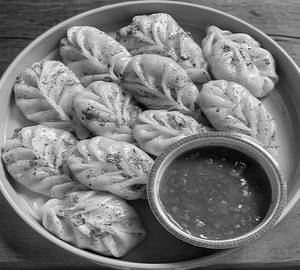 Chicken Steam Momos 8Pc