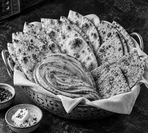Family Bread Basket