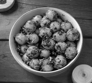 Crispy Spicy Potato Bites 🌶️