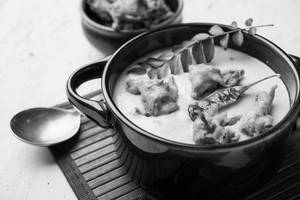 Kadhi Pakoda [3 Pieces]