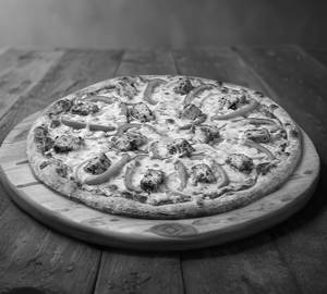 Sm's special Chicken Veg Pizza