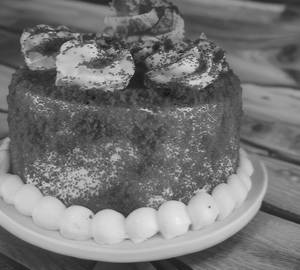 Eggless Red velvet Cake