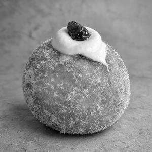 Blueberry Bomboloni