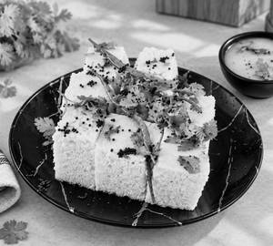 Dhokla [250 Grms]