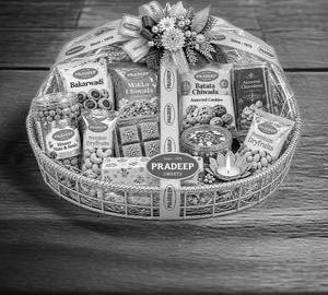 Festival Delight Basket