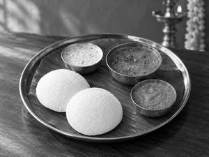 Sambar Idli(2pcs)