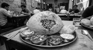Stuffed Chole Bhature [2 Bhature]