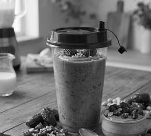 Dates Peanut Butter Milkshake