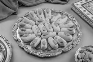Lal Peda