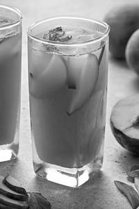 Peach ice tea