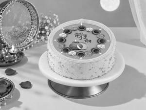 Karwa Chauth Diya Delight Butterscotch Cake - 500Gm