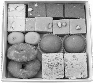 Mix Sweets  500Gms ( R )