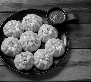 Veg Corn Cheese Momos Steam