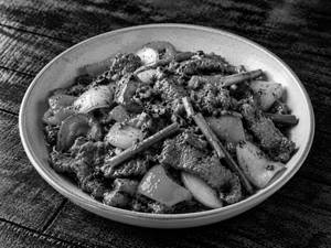 SLICED LAMB