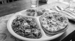 Handi Paneer With 3 Butter Roti