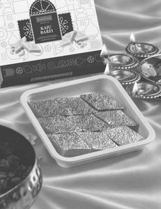 Kaju Barfi Box (Long Shelf Live) [9 Pieces]
