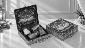Royal Swan Dry Fruit Collection