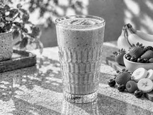 Banana Berry Bliss Shake